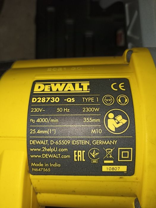 Piła DeWalt do metalu