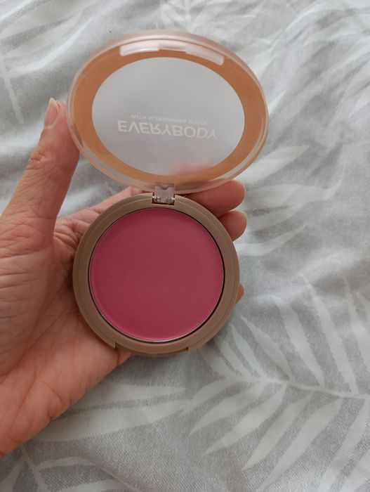 Kremowy róż do policzków Everybody London Sosfa Cherry on Top