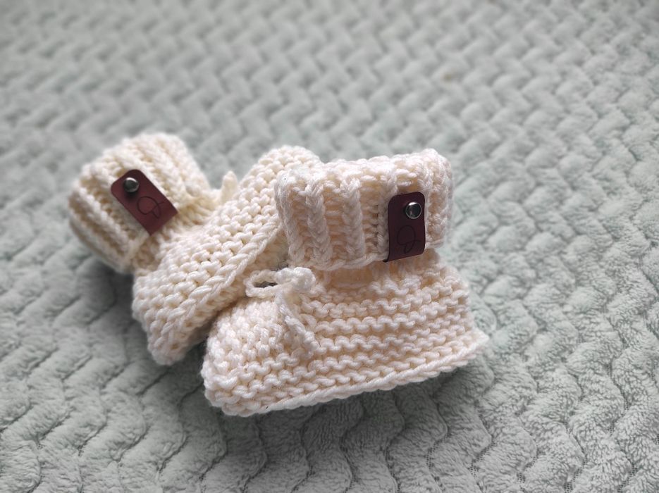 Buciki niechodki handmade Nowe