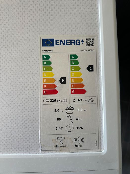 Máquina de lavar e secar roupa