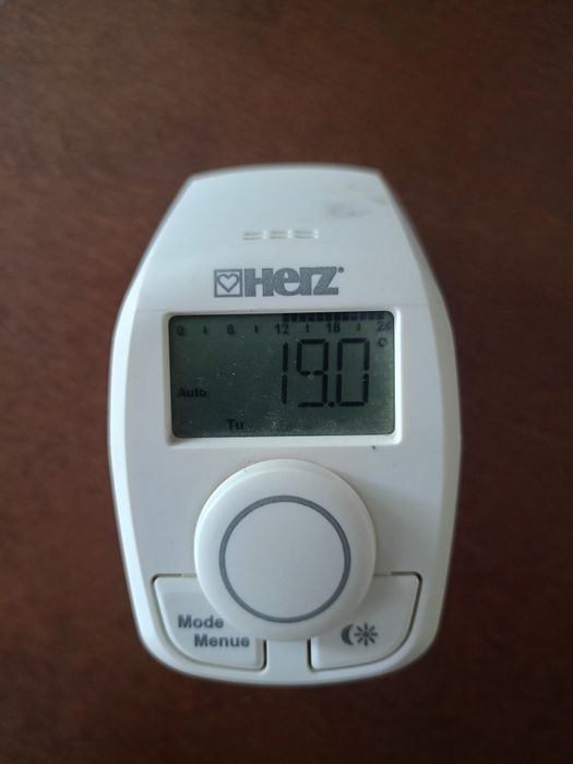 Терморегулятор на радіатор