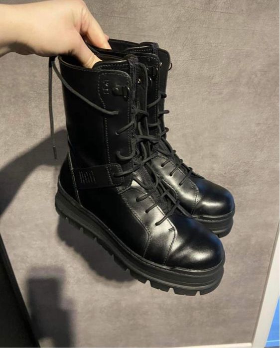 Ботинки ugg sheena boots берцы зимові шкіряні чоботи ugg