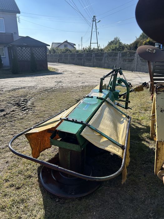 Sprzedam kosiarkę rotacyjną 135 cm koszenai stan dobry