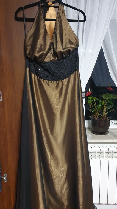 Suknia wieczorowa  44   46 48