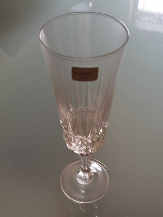 Conjunto copos cristal de champanhe