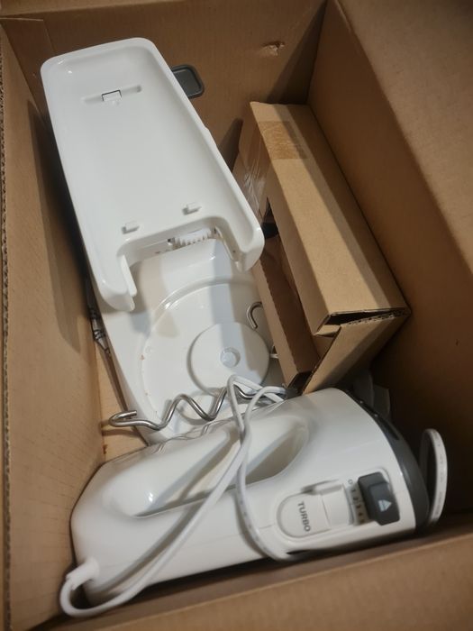 Міксер  Phillips