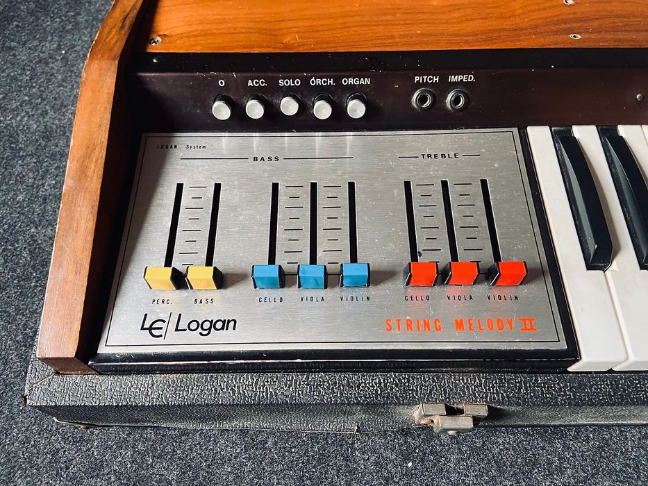 Logan Strings Melody II - 1977