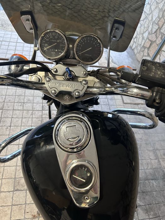 Keeway Superlight 125 – Extras – Impecável