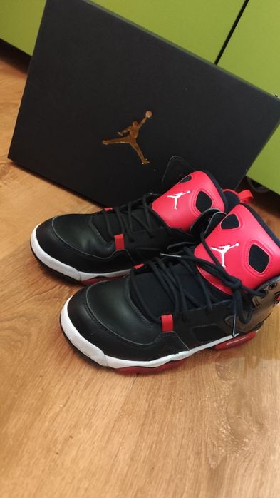Jordan Nike adidasy