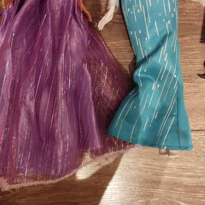 Lalka Barbi i Lalka Elza z Krainy lodu