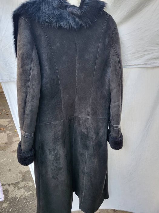 Продам жіночу дублянку.