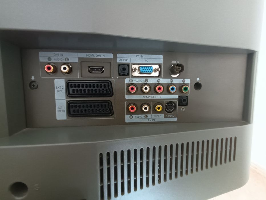 Vendo TV SAMSUNG 28 "