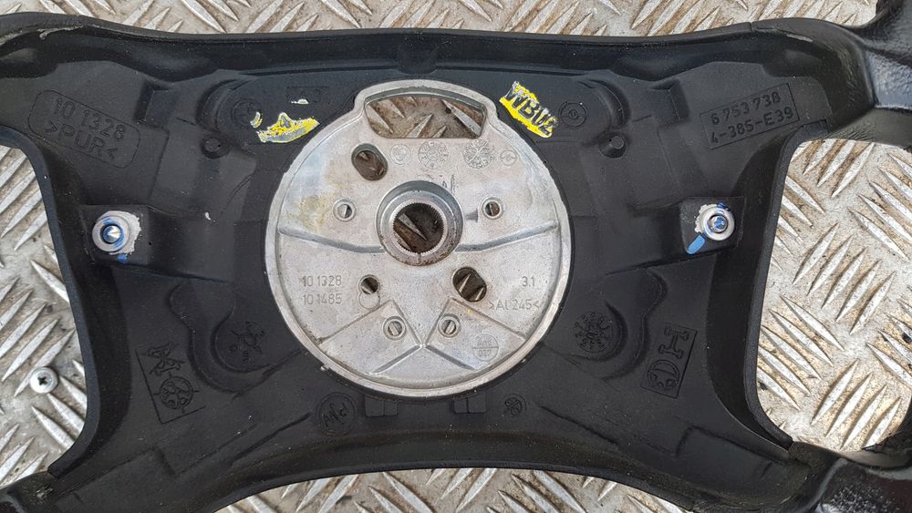 BMW E39 Kierownica skórzana skóra ładna