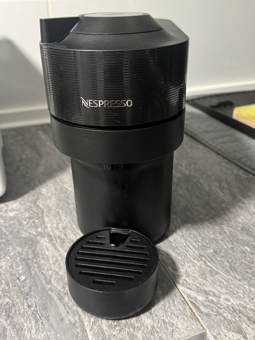 Maquina de café Nespresso Vertuo Pop