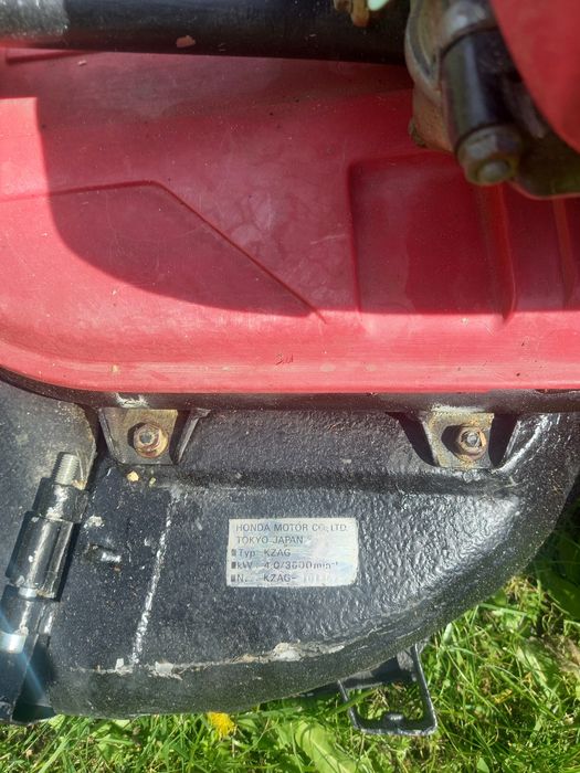 Kosiarka Honda używana UM2160 dwa biegi po serwisie