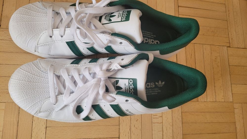 Superstar adidasy 42 2/3