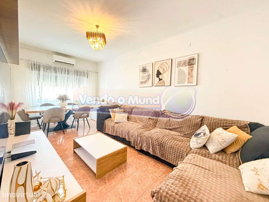 Moradia T3+1 em Samora Correia (SC1066)