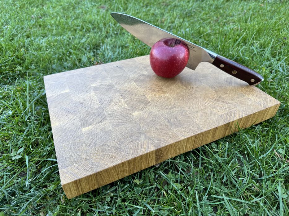 Deska dębowa do krojenia lub serwowania
