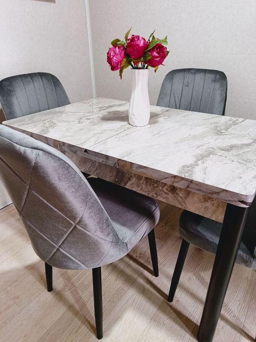 Комплект обідній кухонний зі стільцями. Гартоване скло