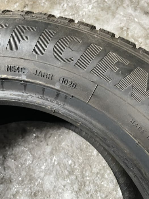 235/60r16 goodyear efficientgrip suv 4x4