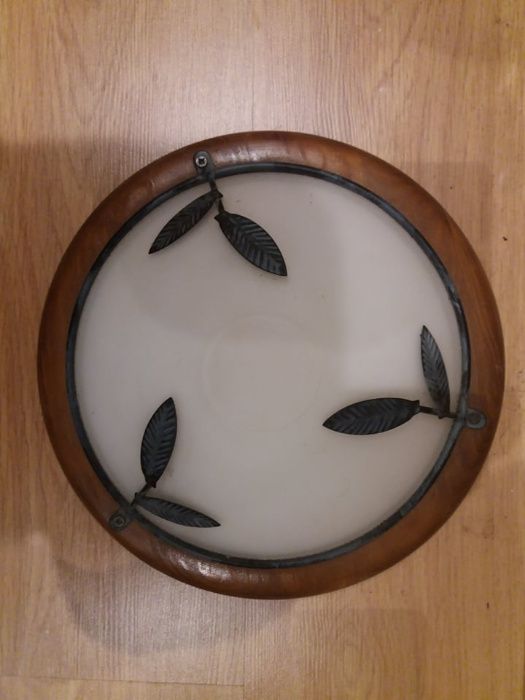 Ceiling Lamp in Like-New Condition