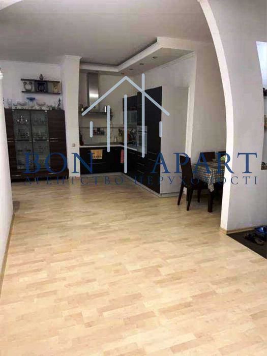 Продаж  2 к квартири ЖК Веденський, вул. Гусовського 15