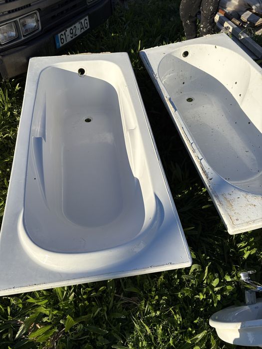 Vendo banheiras e bases em fibra