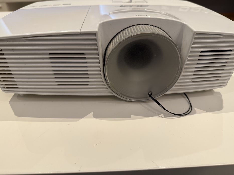 Projektor Acer DLP   H5380BD