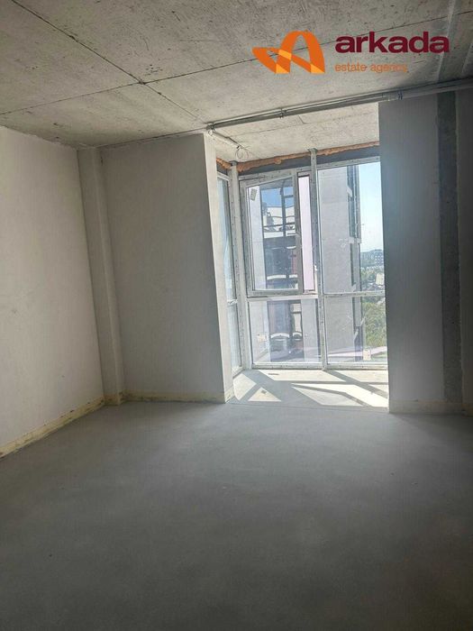 Продаж трьох кімнатної квартири в ЖК Манхетен під чистовий ремонт