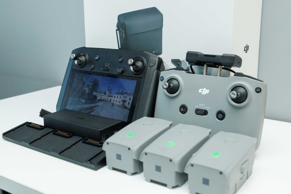 DJI Mavic Air 2 Fly More Combo + Smart Controller