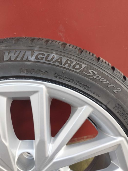 ZIMOWE koła komplet 225/45R17 Czujniki oryginalne TOYOTA Corolla e21, Auris, Verso