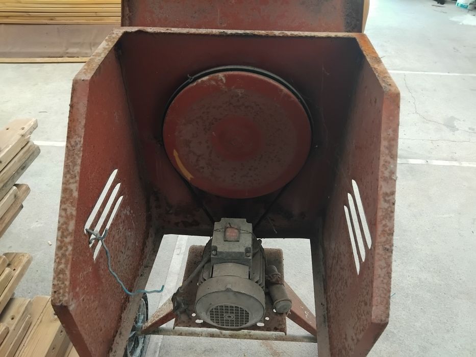 Aluguer Batoneira 160 litros