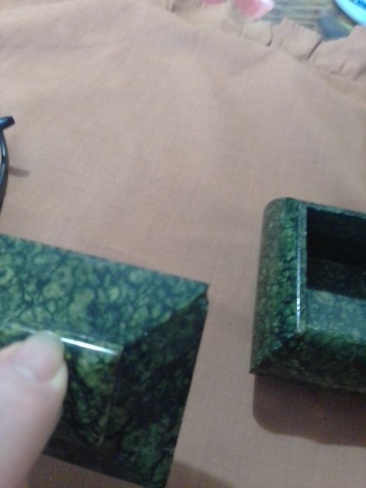 Шкатулка из природного змеевика