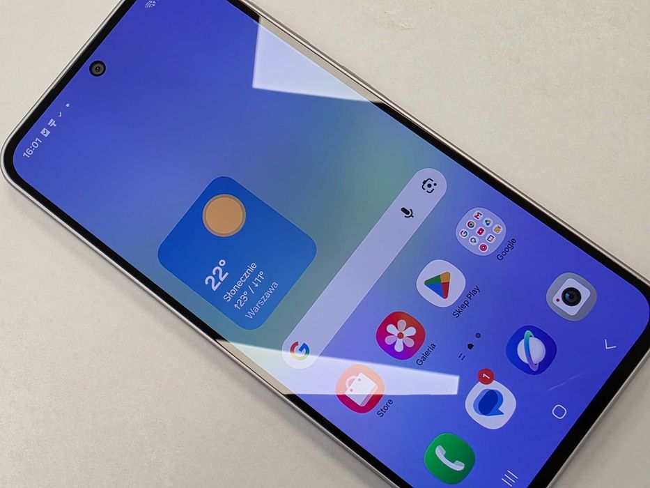 Samsung Galaxy A36 5G Dual SIM/ 8GB/ 256GB/ Awesome Lavender/ Grade A do A-/ BAT 100%/ gw od 23.09.25/ + ładowarka
