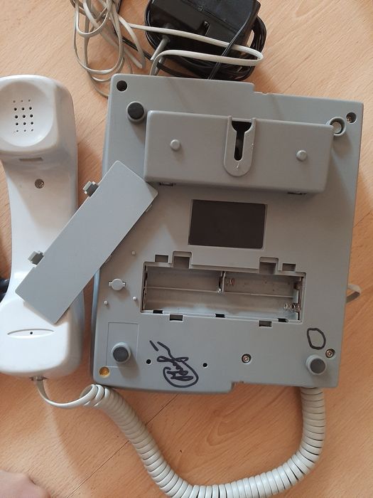 Телефоны стационарные 3 шт. (Matrix M-704; Unitel City Елец; no name)