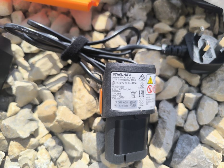 Nożyce elektryczne akumulatorowe Stihl HSA30 50 cm 10V
Nożyce elektryc