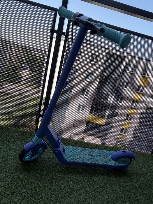 Дитячий електросамокат Rider