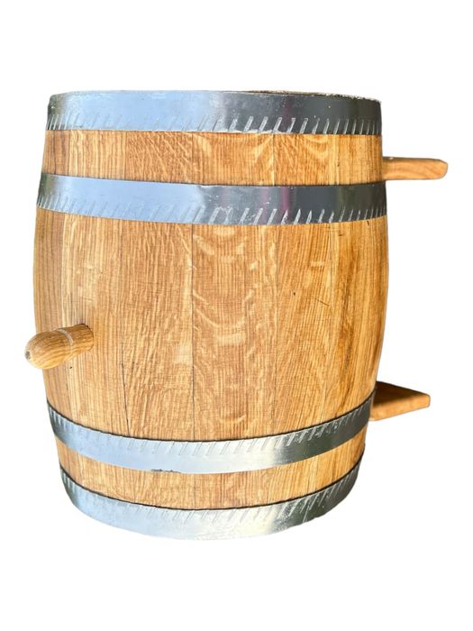 Бочка дубова, бочки з дерева дуба для вина, віскі, коньяку, соління