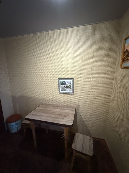 Здається простора 1к квариира (Лазурний)