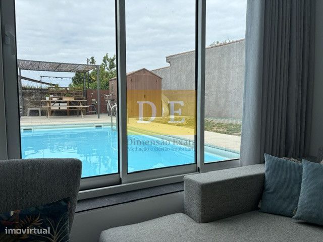 Moradia T4 + Escritório com Piscina