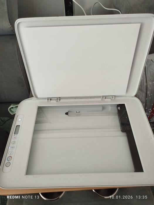 Drukarka.  HP    2710