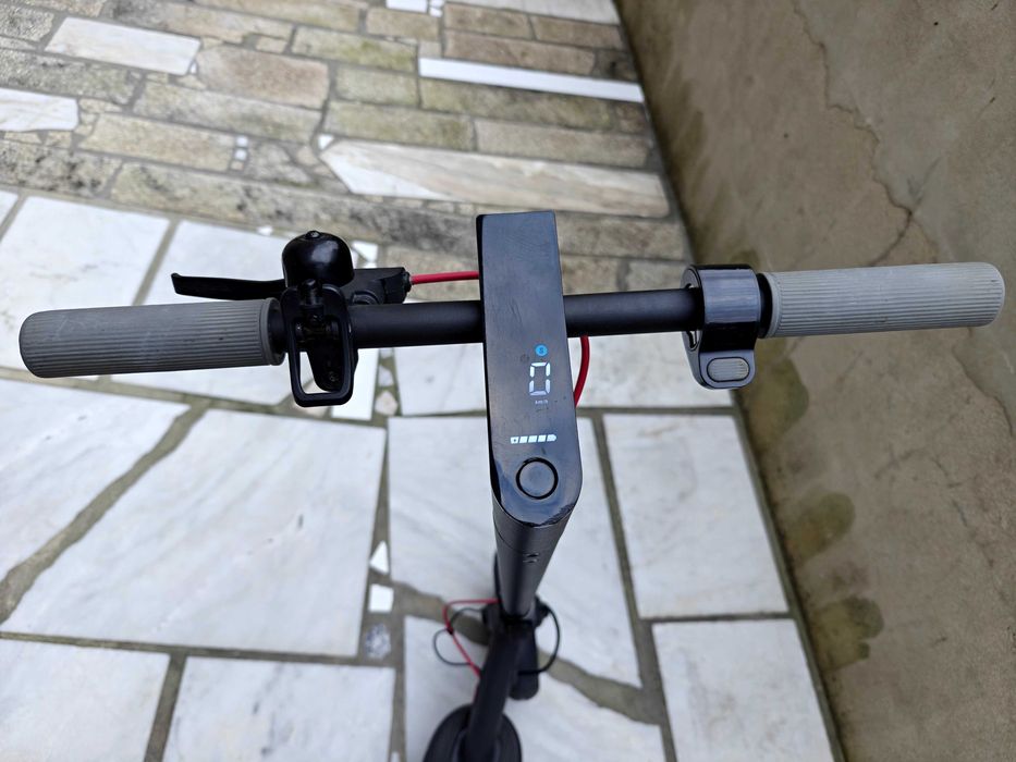 Vendo Trotinete Elétrica XIAOMI MI Electric 4 Pro (350 W - Autonomia: 55 Km - Preta)
