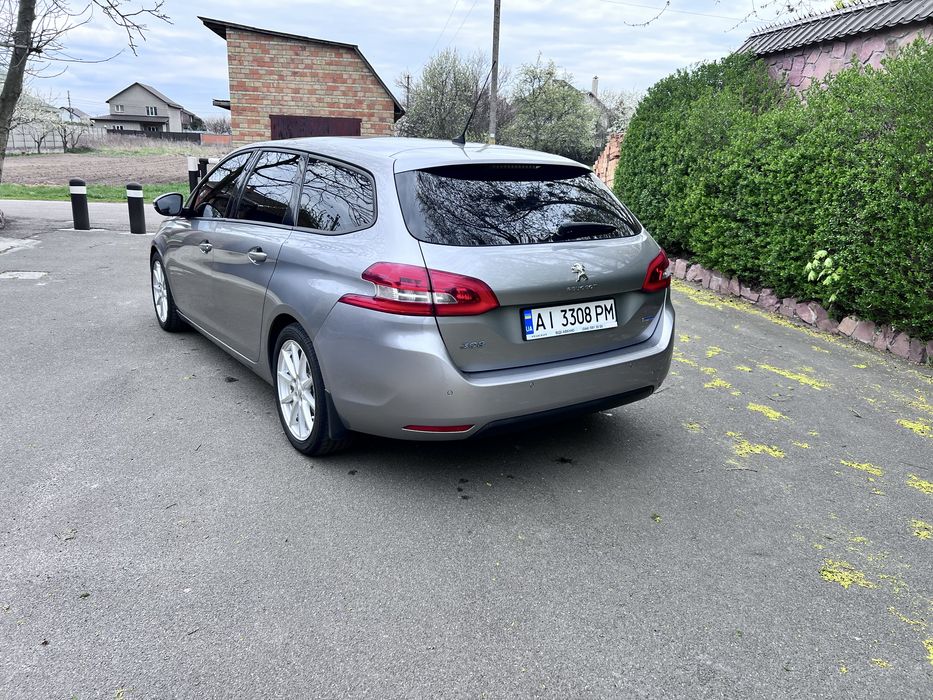 Peugeot 308 2015 1.6 BlueHdi МТ (120 к.с.) Start/Stop • Active