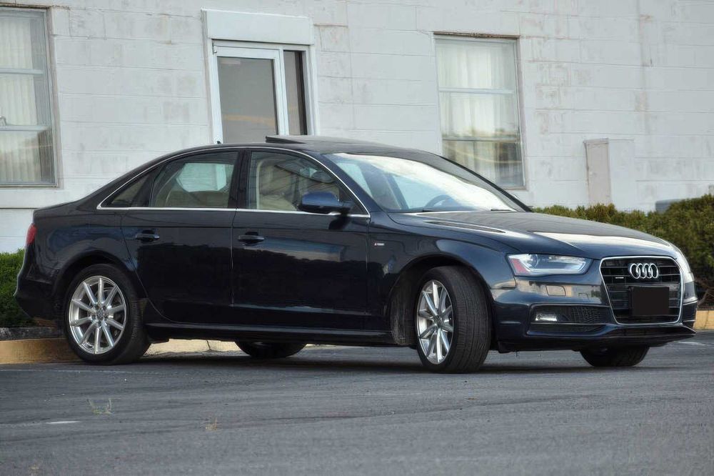 Audi A4 quattro Premium Plus      2014