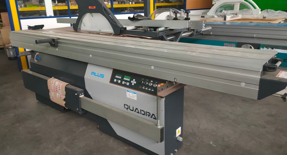 Esquadrejadora Quadra Plus