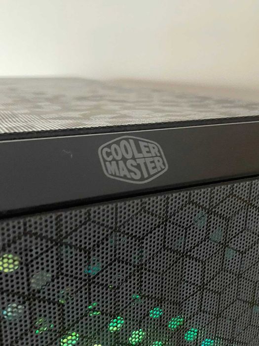 Computador Gaming RGB - Intel i3 + RX 570 8GB + 16GB RAM