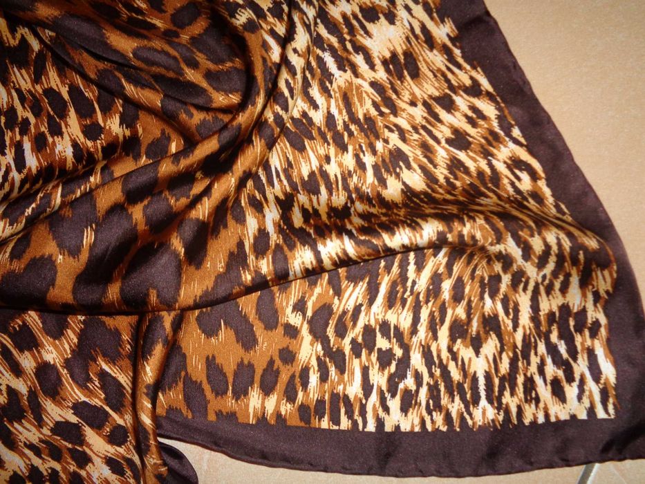 CODELLO 100% Silk jedwabna PANTERKA ręcznie rolowana apaszka LUX