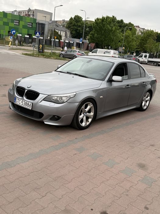 BMW E60 545i 4.4 v8