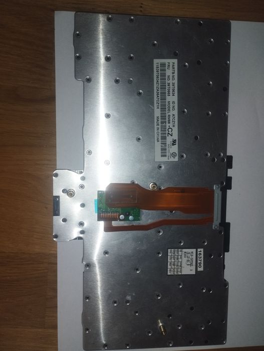 Клавіатура IBM ThinkPad T40/T41/T42/R50 — робоча, для заміни