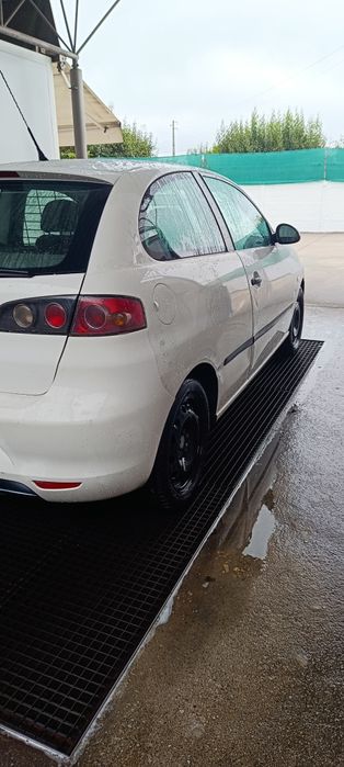 SEAT Ibiza 6l de 2006 comercial